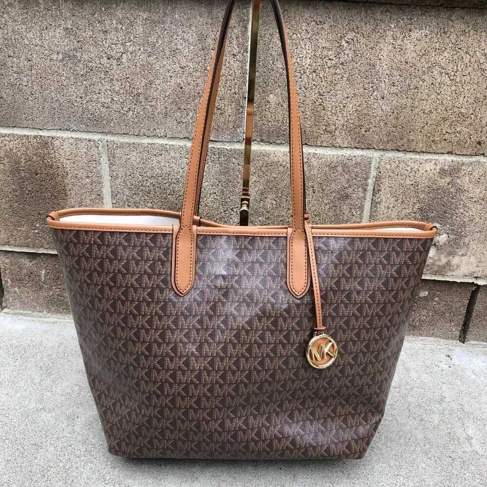 MICHAEL KORS Eliza All Over Tote Bag Purse Monogram Shoulder Bag Brown East West